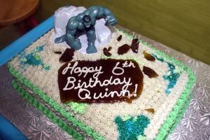 Hulk cake 2